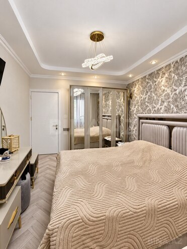 Продаётся 2-комн. новостройка 65 м², м. Ази Асланов, photo 5 from 10