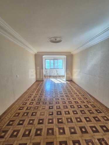 Продаётся 2-комн. вторичка 60 м², м. Иншаатчылар, photo 1 from 15