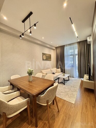 Продается 2-комн. новостройка 57 м², м. Гянджлик, photo 3 from 11
