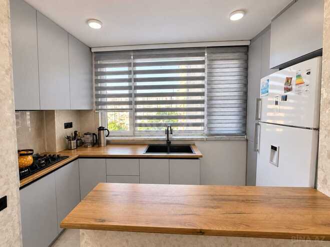 Satılır 4 otaqlı köhnə tikili 85 m², Bakıxanov q., photo 8 from 17