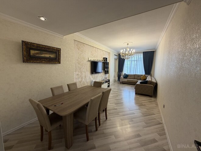 Satılır 3 otaqlı yeni tikili 135 m², İnşaatçılar m., photo 1 from 18