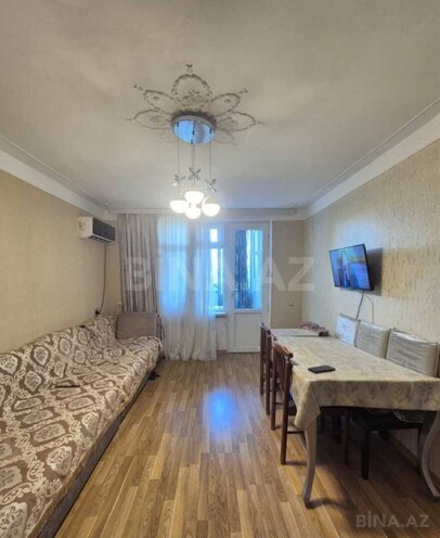 Продаётся 2-комн. вторичка 55 м², м. Элмляр Академиясы, photo 10 from 17