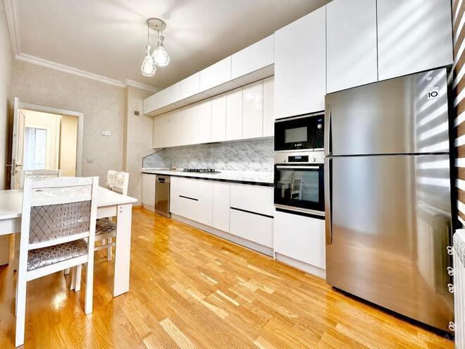 İcarəyə verilir 3 otaqlı yeni tikili 115 m², Qara Qarayev m., photo 14 from 19