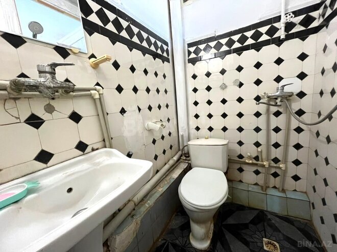 Продаётся 2-комн. вторичка 60 м², м. Нариман Нариманов, photo 16 from 17