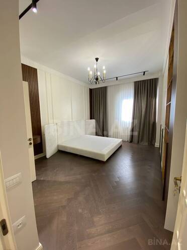 Продаётся 3-комн. новостройка 163 м², Хатаинский р., photo 10 from 17