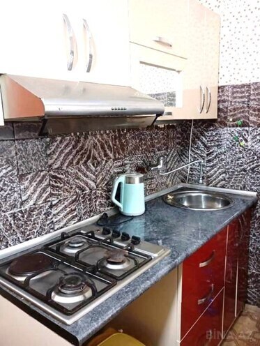 İcarəyə verilir 2 otaqlı köhnə tikili 50 m², Neftçilər m., photo 14 from 18