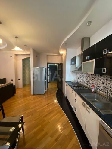 İcarəyə verilir 3 otaqlı yeni tikili 123 m², Elmlər Akademiyası m., photo 3 from 18