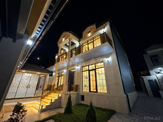 Satılır 5 otaqlı həyət evi/bağ evi 200 m², Qaraçuxur q., photo 1 from 8