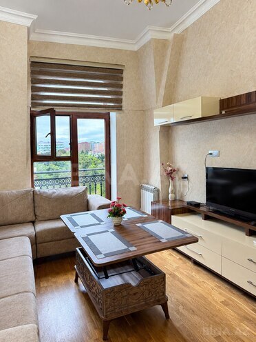 Сдаётся 2-комн. новостройка 60 м², photo 1 from 11