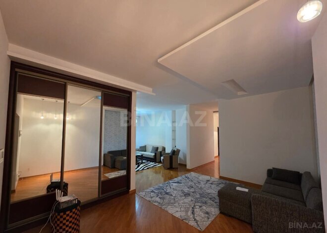 Сдаётся 3-комн. новостройка 120 м², м. 28 мая, photo 18 from 21