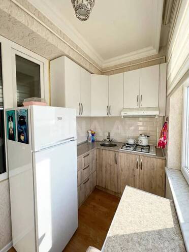 Сдаётся 2-комн. новостройка 70 м², м. Ази Асланов, photo 9 from 15