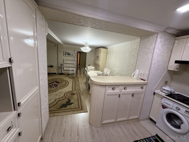 Satılır 3 otaqlı köhnə tikili 90 m², İnşaatçılar m., photo 14 from 22
