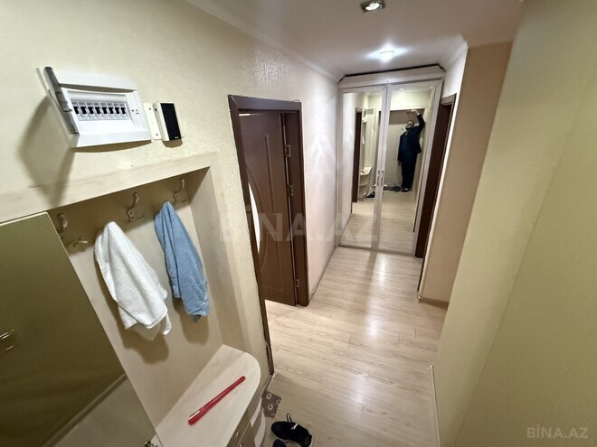 Satılır 3 otaqlı köhnə tikili 90 m², İnşaatçılar m., photo 16 from 22