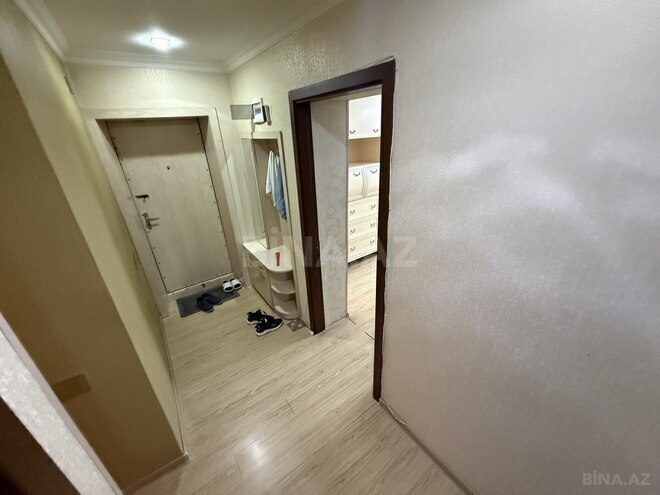 Satılır 3 otaqlı köhnə tikili 90 m², İnşaatçılar m., photo 18 from 22