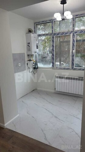 Satılır 3 otaqlı köhnə tikili 60 m², Yeni Yasamal q., photo 1 from 19
