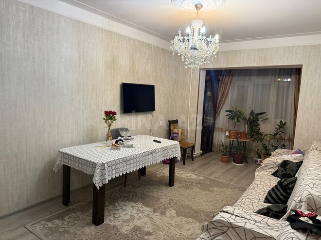 Продаётся 3-комн. вторичка 85 м², м. Ази Асланов, photo 4 from 11