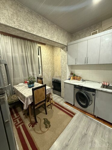 Продаётся 3-комн. вторичка 85 м², м. Ази Асланов, photo 8 from 11