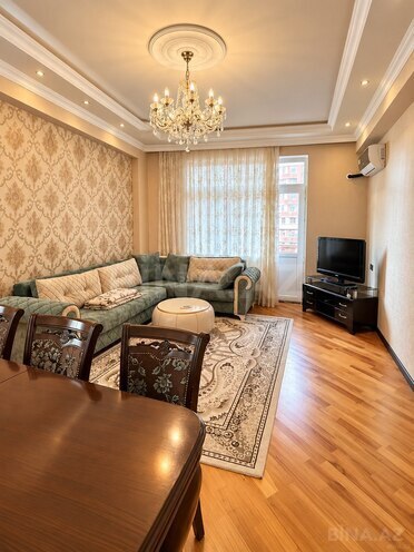 Сдается 3-комн. новостройка 125 м², м. Низами, photo 3 from 16