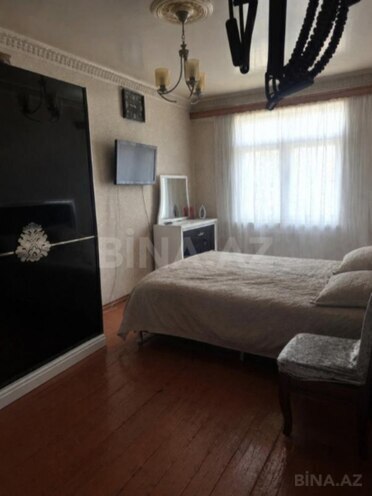 Satılır 3 otaqlı köhnə tikili 65 m², Xalqlar Dostluğu m., photo 4 from 8