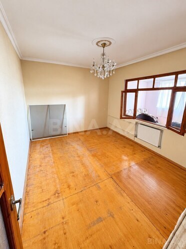 Satılır 3 otaqlı köhnə tikili 70 m², Qaraçuxur q., photo 9 from 15