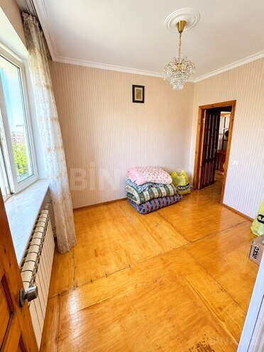 Satılır 3 otaqlı köhnə tikili 70 m², Qaraçuxur q., photo 8 from 15