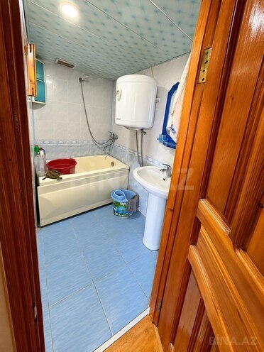 Satılır 3 otaqlı köhnə tikili 70 m², Qaraçuxur q., photo 13 from 15