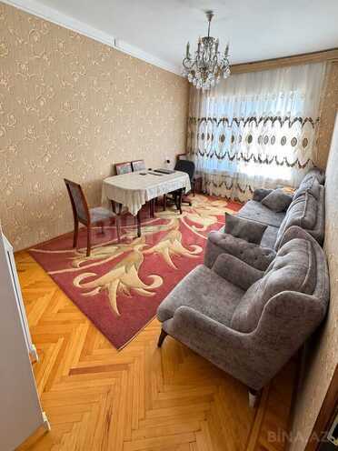 Satılır 3 otaqlı köhnə tikili 80 m², Neftçilər m., photo 1 from 12