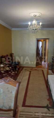 Продается 3-комн. вторичка 65 м², м. Нефтчиляр, photo 3 from 16