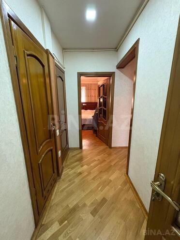 Продается 4-комн. вторичка 100 м², м. Ази Асланов, photo 15 from 21