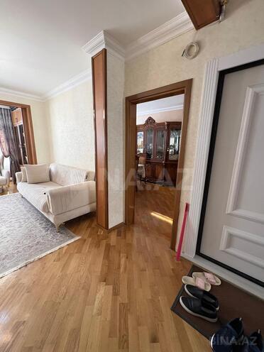 Продается 4-комн. вторичка 100 м², м. Ази Асланов, photo 8 from 21