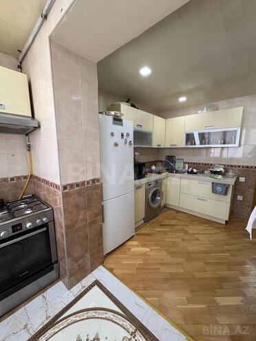 Продается 4-комн. вторичка 100 м², м. Ази Асланов, photo 19 from 21