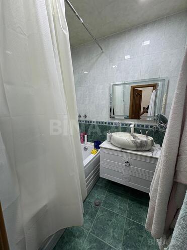 Продается 4-комн. вторичка 100 м², м. Ази Асланов, photo 17 from 21