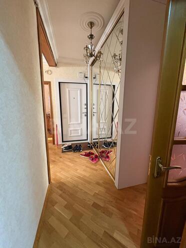 Продается 4-комн. вторичка 100 м², м. Ази Асланов, photo 9 from 21