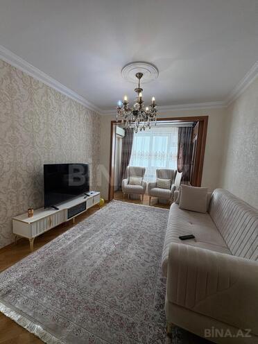 Продается 4-комн. вторичка 100 м², м. Ази Асланов, photo 1 from 21
