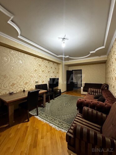 Сдается 3-комн. новостройка 90 м², м. Ази Асланов, photo 3 from 12