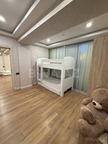 İcarəyə verilir 4 otaqlı yeni tikili 155 m², 28 May m., photo 24 from 30