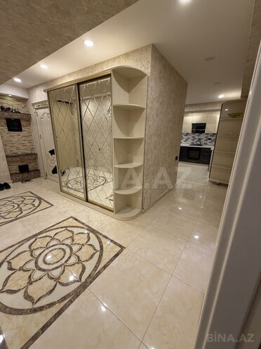 İcarəyə verilir 4 otaqlı yeni tikili 155 m², 28 May m., photo 11 from 30