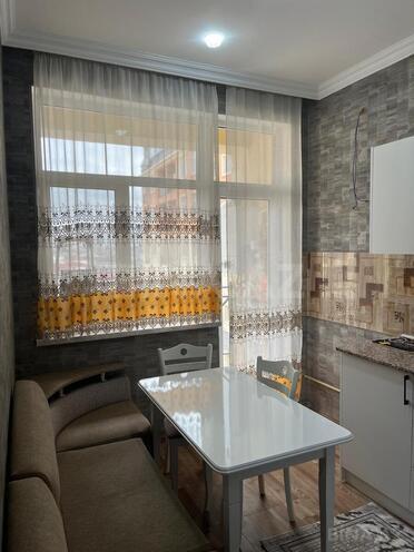 Сдаётся 2-комн. новостройка 40 м², Абшеронcкий  р., photo 1 from 10