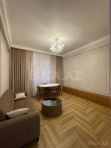 Сдается 2-комн. новостройка 70 м², м. Элмляр Академиясы, photo 10 from 21