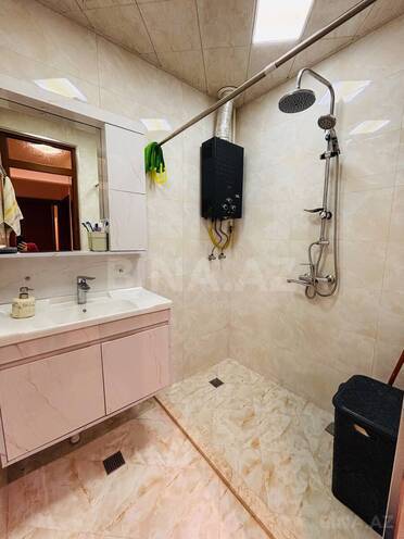 Satılır 2 otaqlı köhnə tikili 60 m², photo 13 from 17