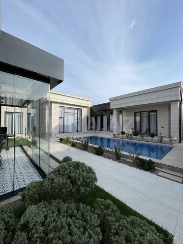 Satılır 5 otaqlı həyət evi/bağ evi 220 m², Şüvəlan q., photo 1 from 24