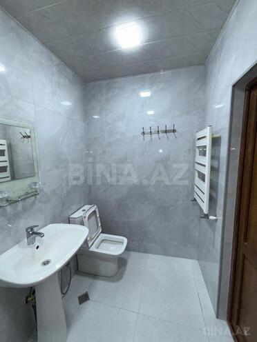Продаётся 3-комн. вторичка 65 м², photo 15 from 24