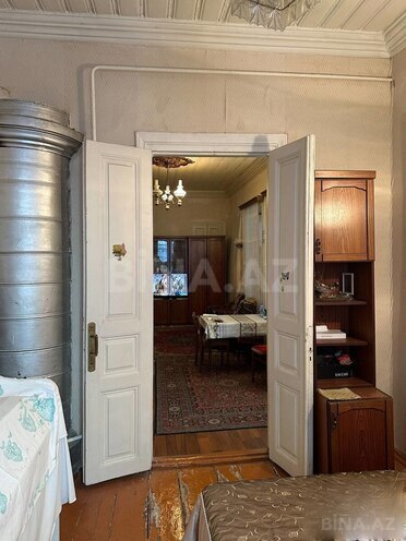Satılır 2 otaqlı köhnə tikili 70 m², Nizami m., photo 5 from 8