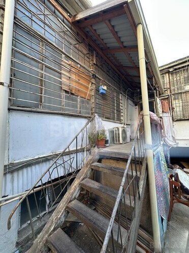 Satılır 2 otaqlı köhnə tikili 70 m², Nizami m., photo 6 from 8