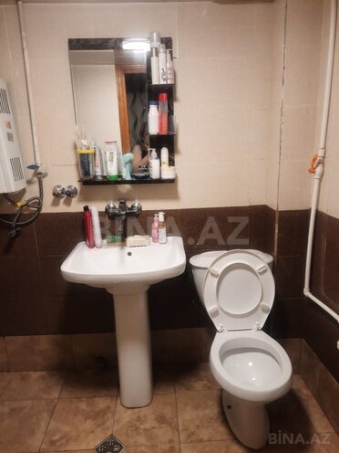 Satılır 1 otaqlı köhnə tikili 33 m², Xalqlar Dostluğu m., photo 7 from 9