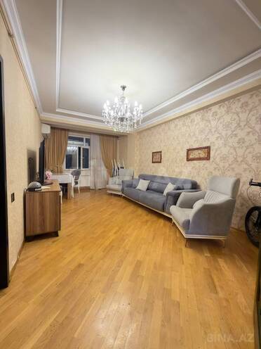 Satılır 2 otaqlı köhnə tikili 52 m², Masazır q., photo 1 from 12
