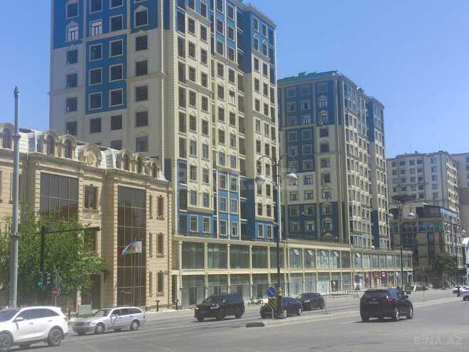 Satılır 4 otaqlı yeni tikili 129 m², İnşaatçılar m., photo 1 from 16