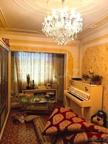 Satılır 5 otaqlı köhnə tikili 120 m², Xalqlar Dostluğu m., photo 12 from 32