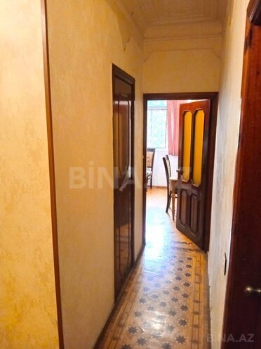 Satılır 5 otaqlı köhnə tikili 120 m², Xalqlar Dostluğu m., photo 18 from 32