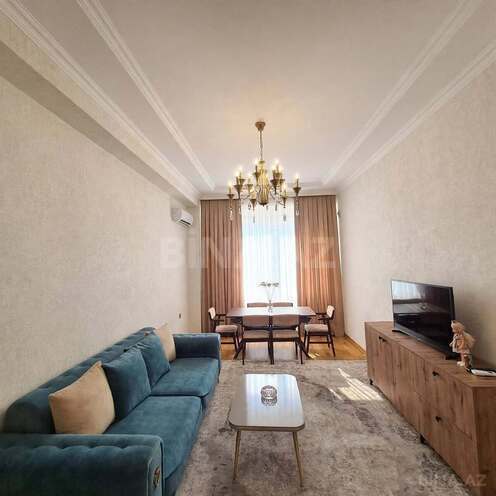 Продаётся 2-комн. новостройка 74 м², м. Кара Караев, photo 4 from 17